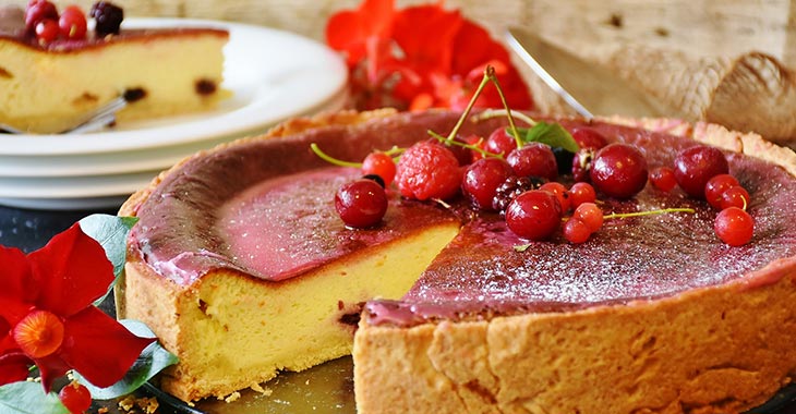 Cream Cake ………………………$12